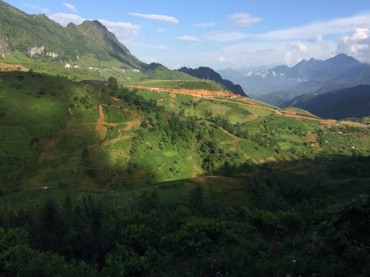 Peace Valley Hotel Sapa Bagian luar foto